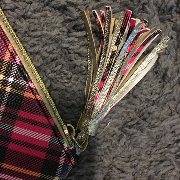 Plaid Zip Pouch - Picture 4 of 7